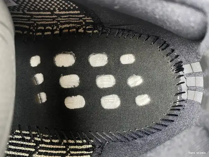 hype Adidas Black 350 Yeezy V2 BY1604 Core White Boost 0603